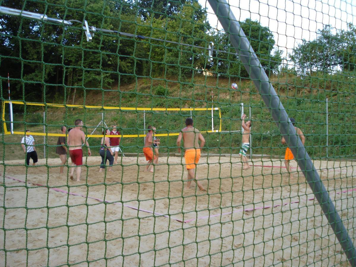 מלון Eurocamping Bojkovice מראה חיצוני תמונה
